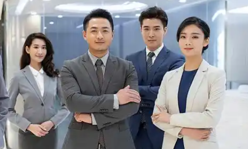 AI 时代的人才重构：从代码工人到架构指挥官